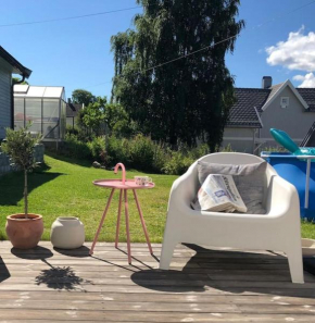 Koselig hus med stor hage